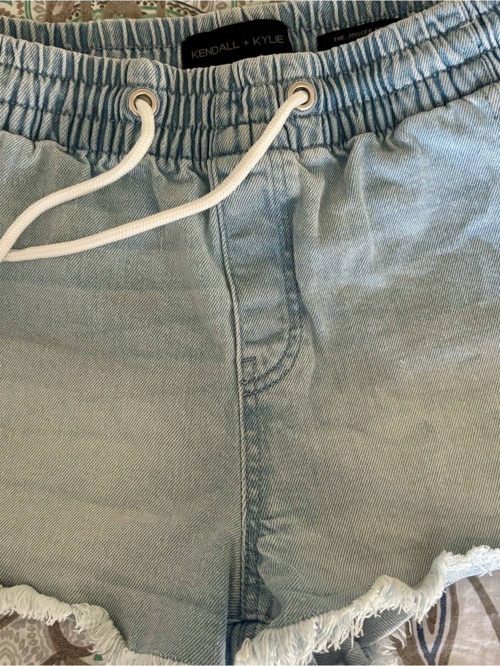 Kendall + Kylie XS Jogger Denim Shorts Light Wash Drawstring Cutoff